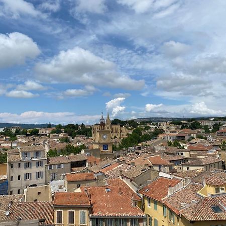 Charmant T2 En Plein Centre Ville De Cavaillon Bagian luar foto